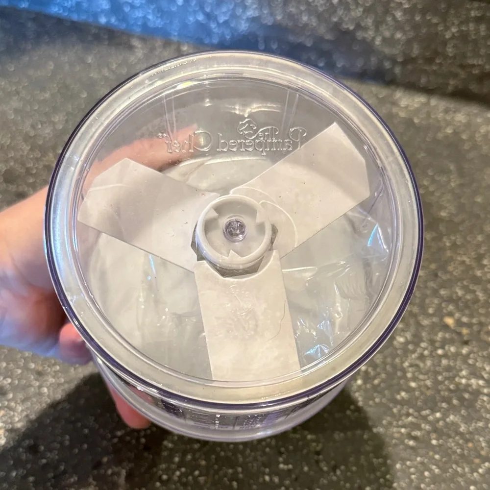 Pampered Chef Manual Food Chopper - Picture 4 of 4